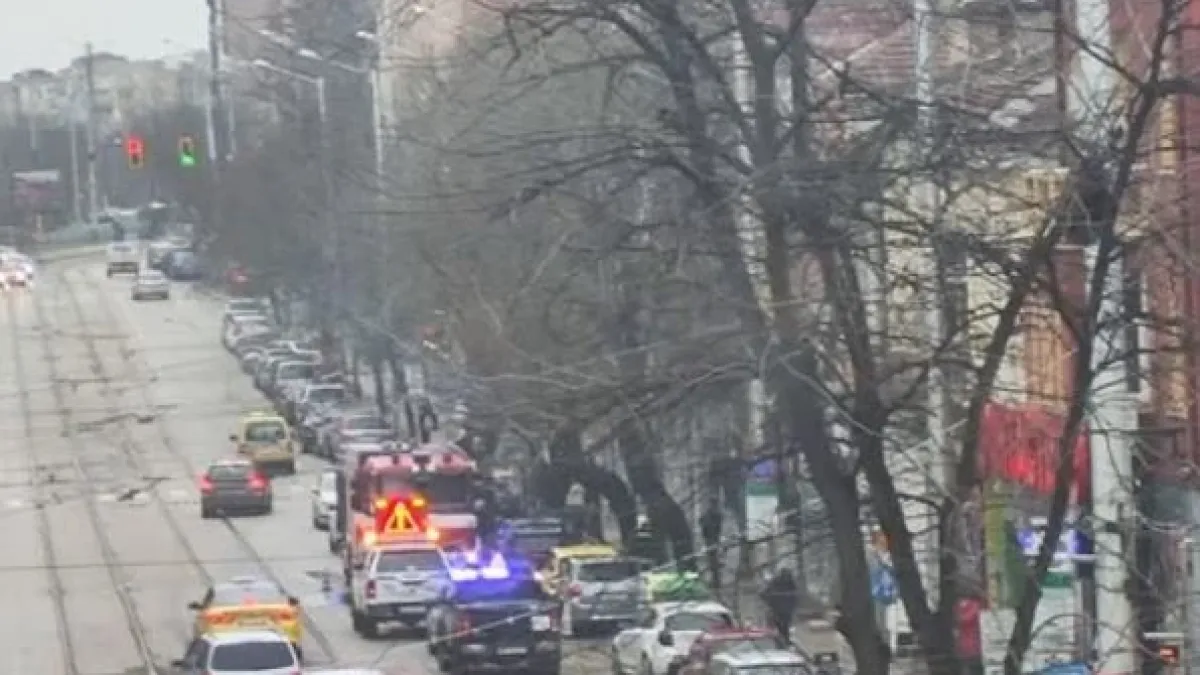 Първа СНИМКА от огнения ад в тузарски квартал в София