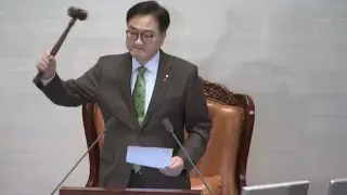 Сеул пламна след импийчмънта на президента, тежки последствия чакат Южна Корея СНИМКИ