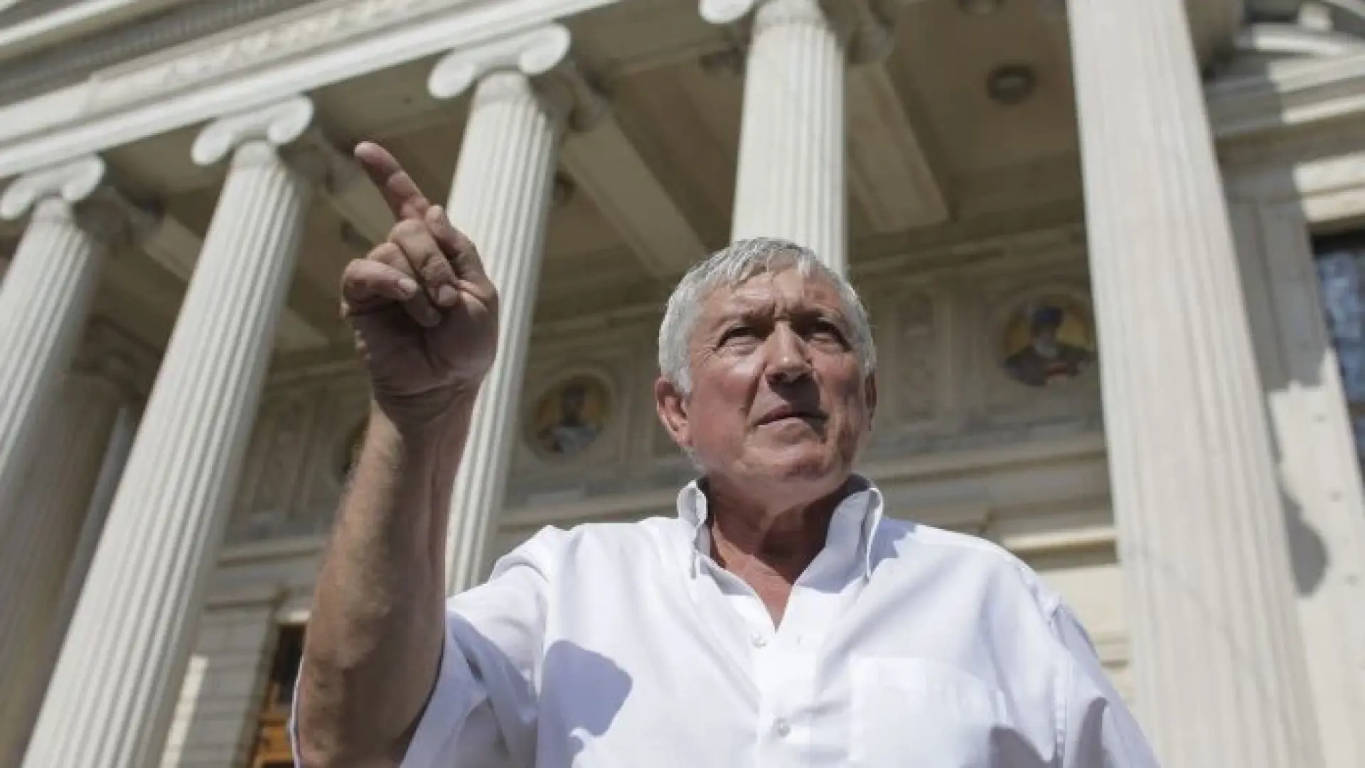 Почина известен актьор дни преди рождения си ден