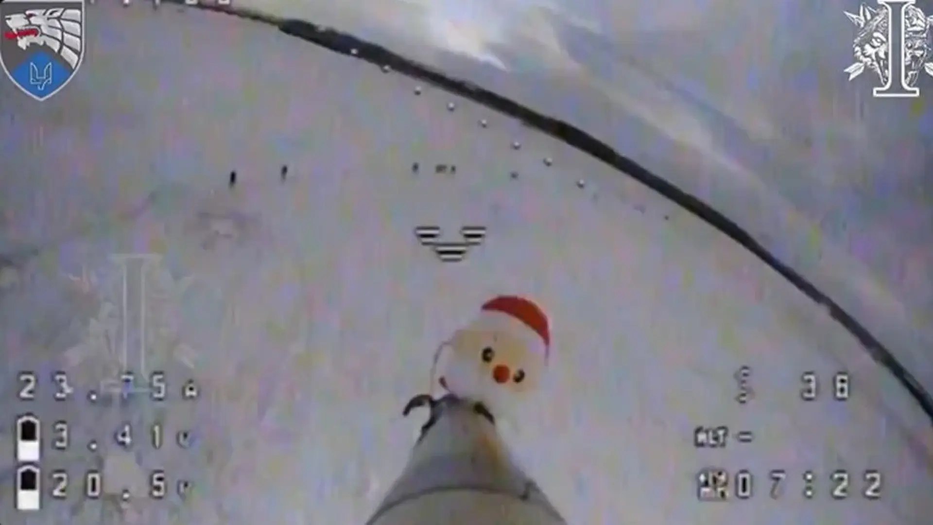 Украинците атакуват севернокорейците в Курск с Дядо Коледа - камикадзе ВИДЕО