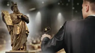 Продадоха Десетте Божи заповеди на търг за няколко милиона 