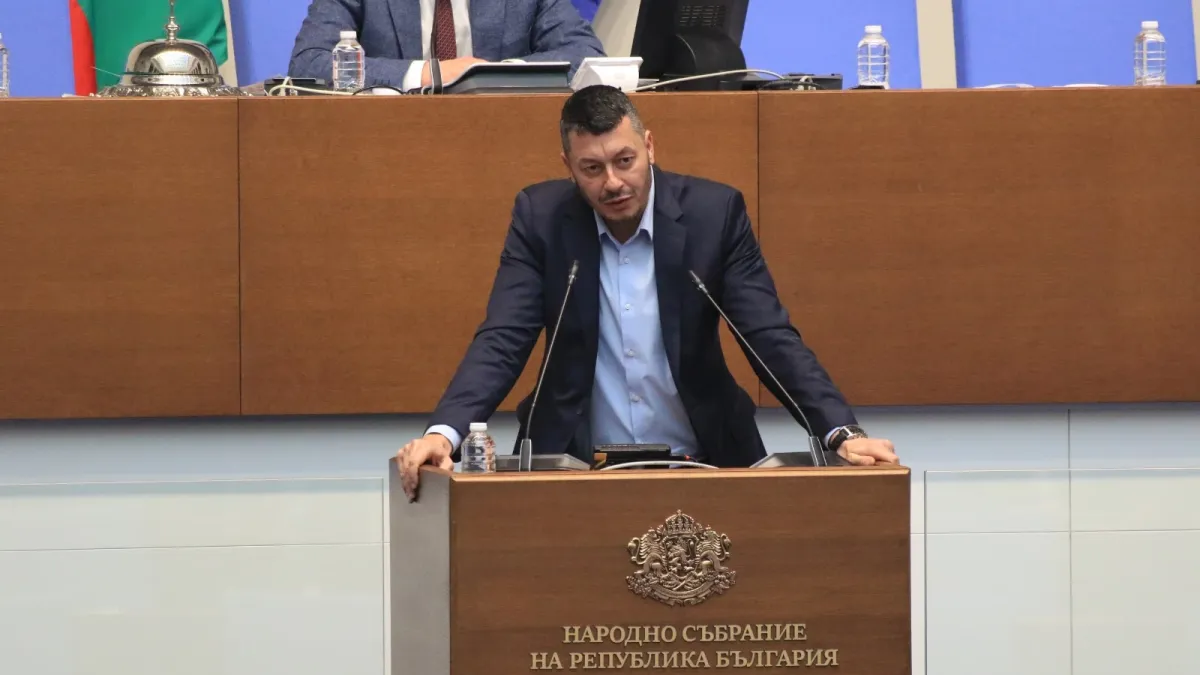 Иван Иванов към директора на БАБХ: Има ли нелегален внос на добитък от съседна държава?