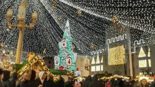Българи "щурмуваха" коледния базар в Крайова СНИМКИ