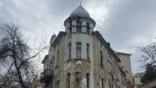 Времето на Къщата с кулата изтича! Ще се намеси ли общината?