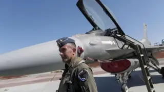 Гърция дава над 1 млрд. евро за нови оръжия 
