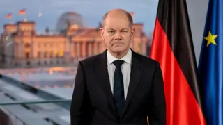 Официално: Шолц хвърли оставка, но остава канцлер до...