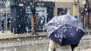 Зимен шок в София: Затрупа ни сняг, какъвто не е валял толкова рано