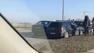 Първо в БЛИЦ! Адско верижно меле в София, тапата е огромна ВИДЕО 18+