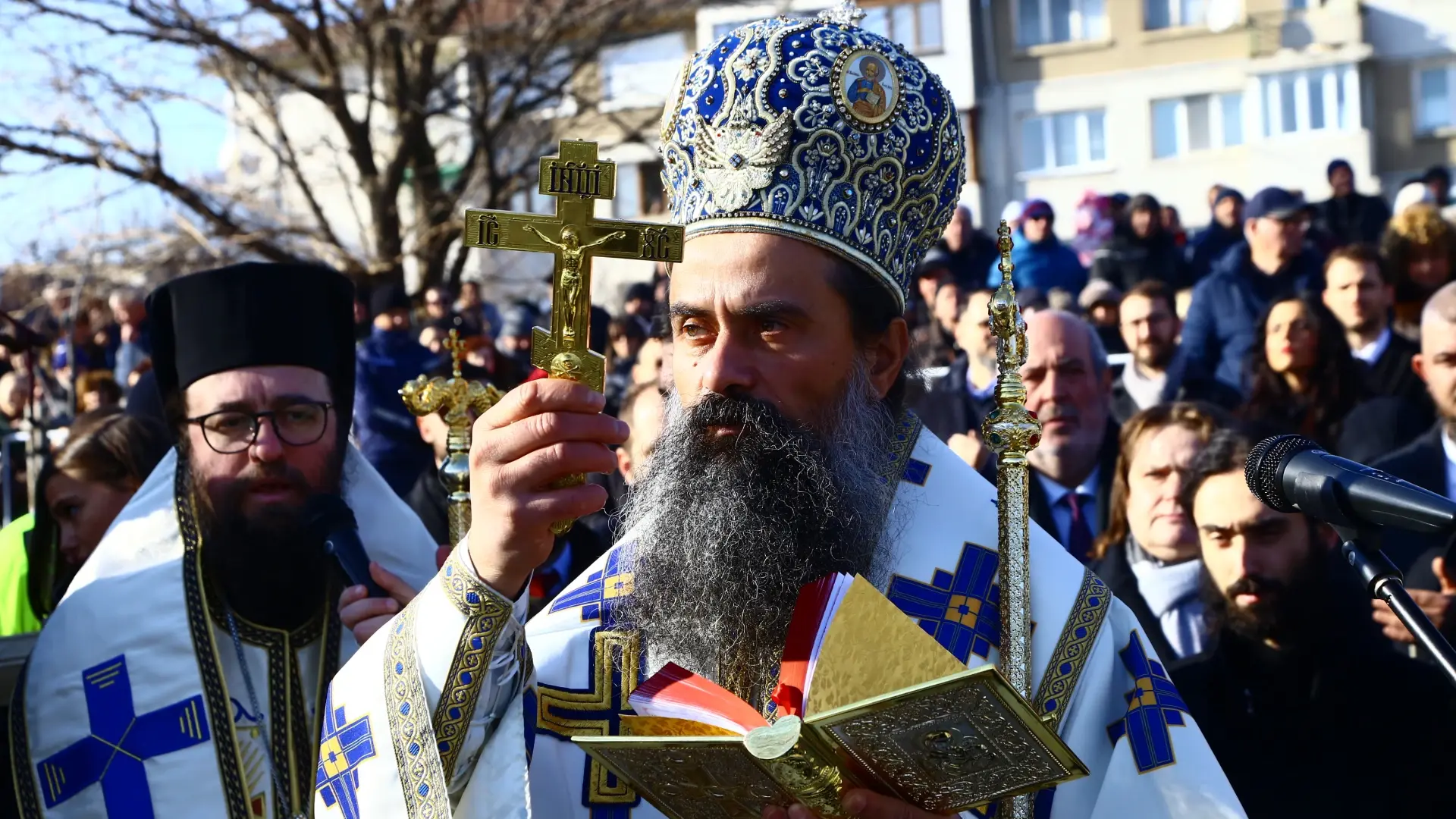 Патриархът с разтърсващи думи на Разпети петък