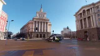 Веднъж дадеш ли на политиците някаква своя свобода - ще е късмет да си я върнеш