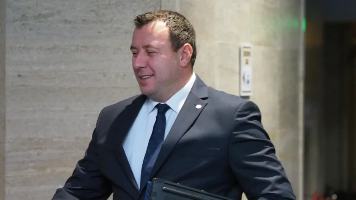 "Възраждане" казаха тежката си дума за кабинет на малцинството на ГЕРБ
