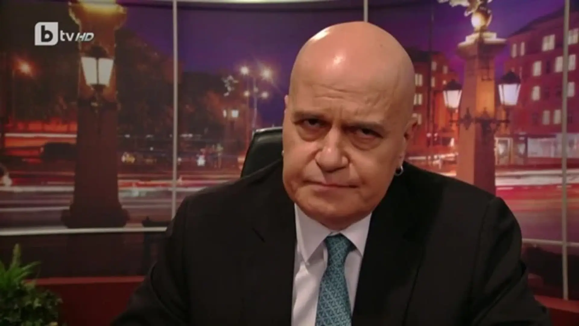 Пореден обрат в bTV: Търсят новия Слави Трифонов