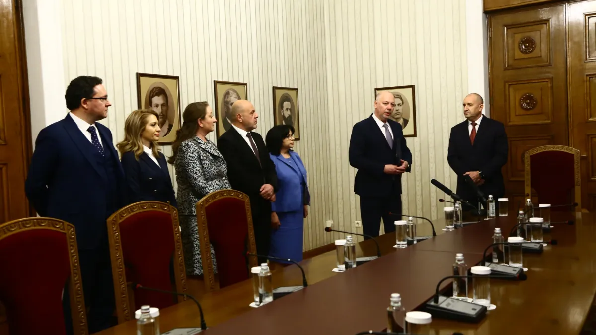Този човек от кабинета "Желязков" е поставен пред най-сложната задача 