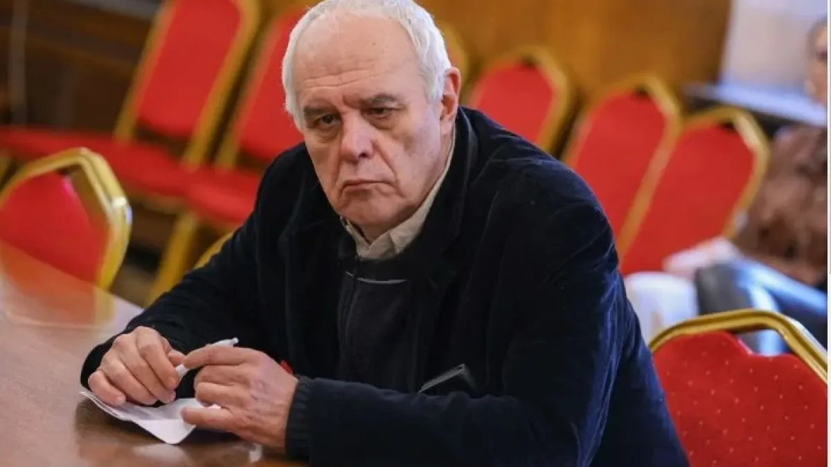 Докога комунистическият паметник Андрей Райчев ще дрънка глупости по телевизията