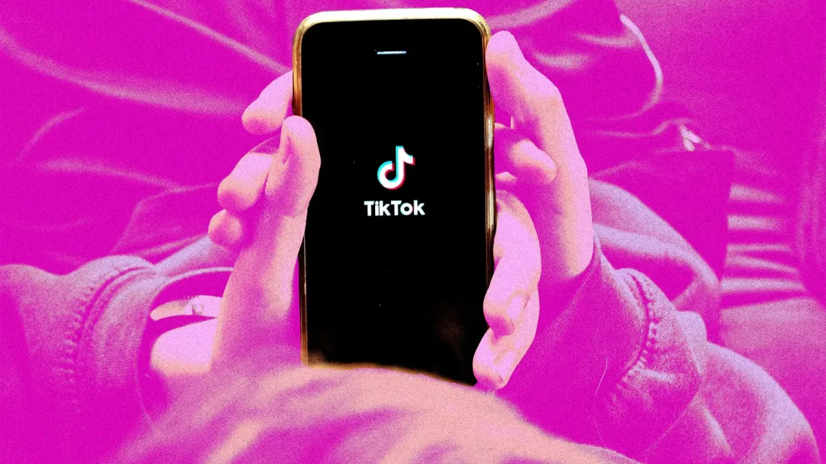 Бягството от ТикТок започна, ето къде се местят потребителите  