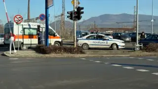 Млад селянин се напи като прът и вдигна полиция и медици на крак