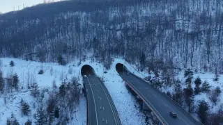 От птичи поглед: ВИДЕО разкри какво се случва 3 виадукта по магистрала „Хемус“