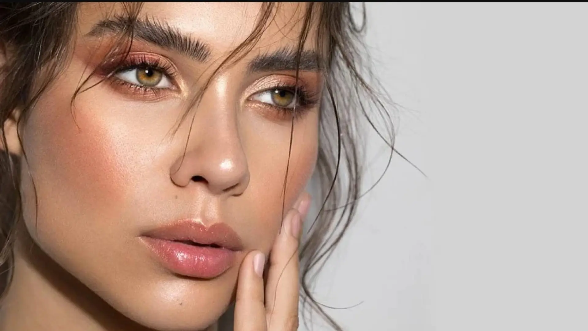 Облачна кожа - тенденцията, по която светът полудя, ето как лесно да я постигнете!