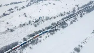 Продължават да хвърчат глави заради жп трагедията до Локорско