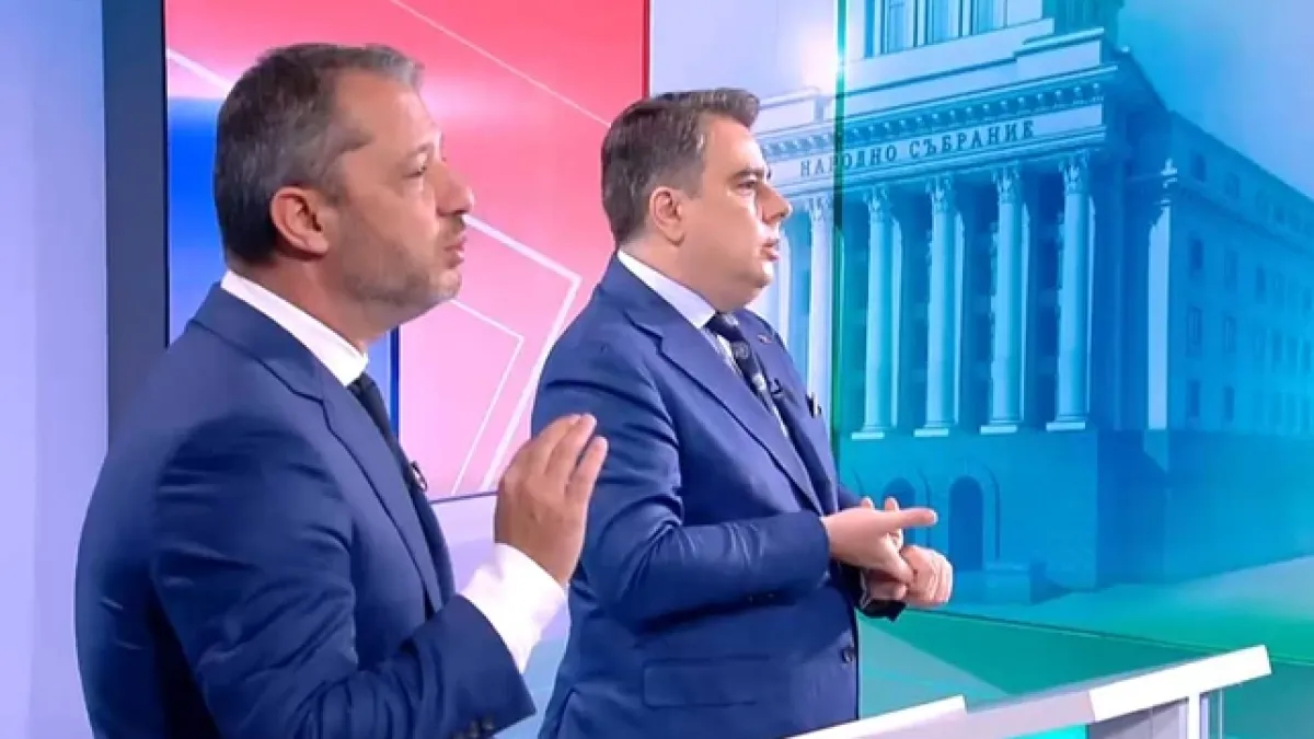 Делян Добрев с мощен удар по Асен Василев, ето какво се случи
