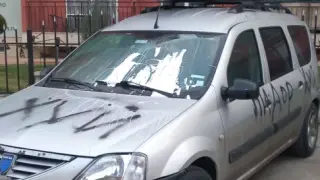 Издраскаха кола в Слънчев бряг с гнусни надписи на руски СНИМКА