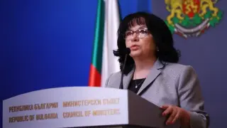 Петкова: Общините не искат "замърсителят плаща"