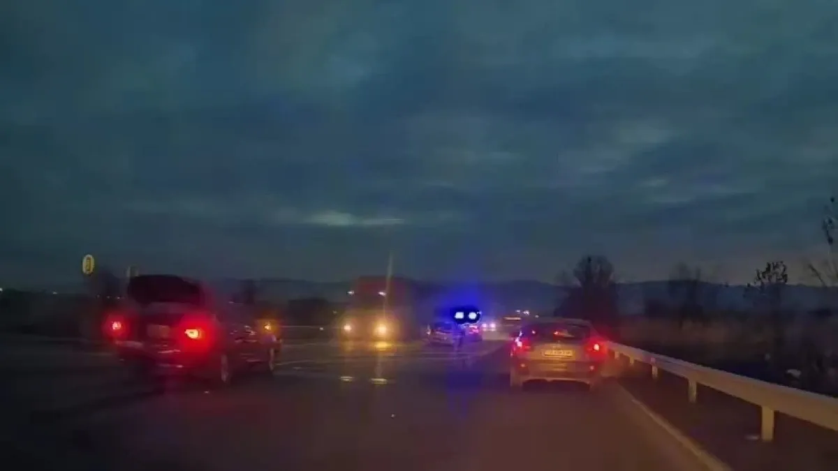 Адско меле с коли напои с кръв асфалта на Околовръстното на Пловдив СНИМКИ