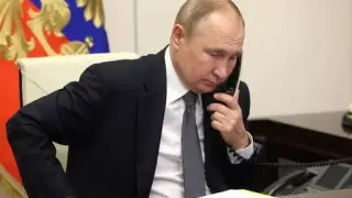 Президентът на голяма държава вдигна телефона на Путин и тръгва към Москва