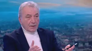 Бивш служебен министър: Еврозоната е рубикон, който ще покаже стабилен ли е кабинетът