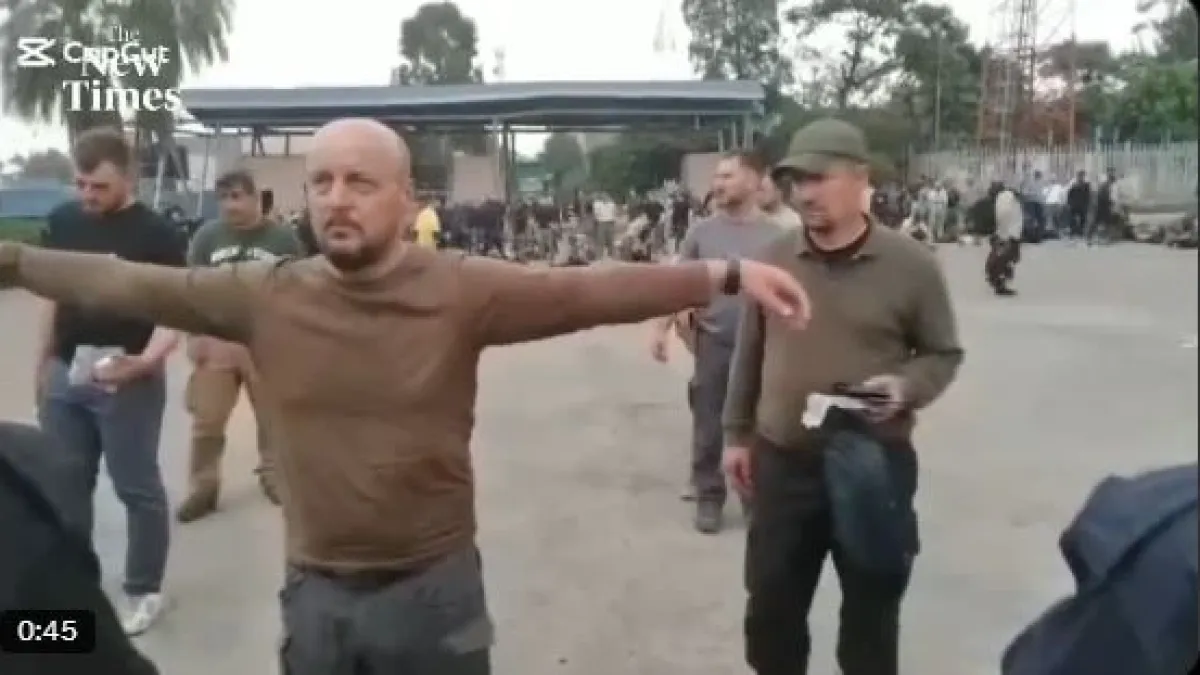 Близо 300 румънски войници се предадоха на бунтовниците от "M23" в ДР Конго ВИДЕО