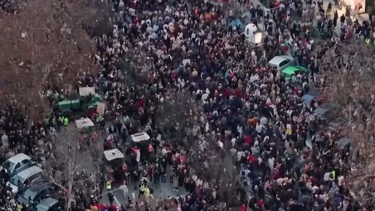 Въпреки обещанията на Вучич: В Сърбия не спира да ври и кипи ВИДЕО