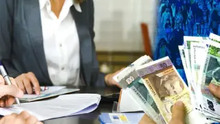 Важно: Къде, при какви условия и в какви срокове можем да обменим спестените левове в брой?