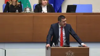 Атанас Атанасов: Разговорът за прогресивно данъчно облагане трябва да започне