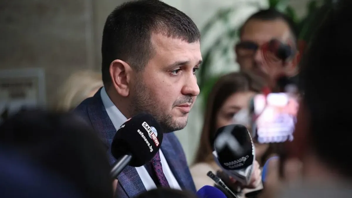 ПП-ДБ: Предлагаме премахване на всички паметници, които символизират комунистическия режим в България