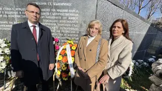 Зам.-председателите на ПГ на ДПС-НОВО НАЧАЛО почетоха паметта на жертвите на комунистическия режим