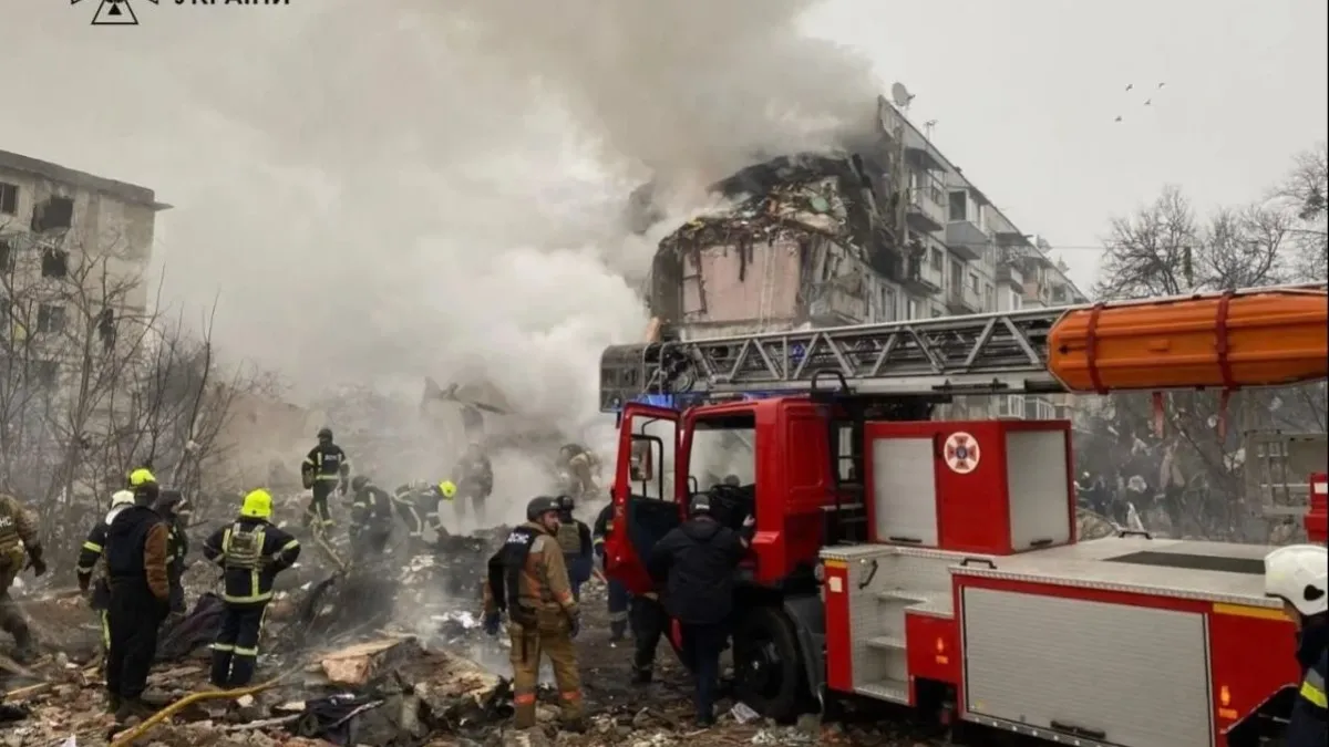 Бараж от ракети по Украйна: 7 убити в Полтава, ударена е детска градина ВИДЕО 