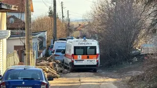 Смразяващи подробности за зверското убийство на 2 деца във Вакарел 