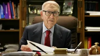 103-г. милиардер, роден през Голямата депресия, продължава да печели яко 