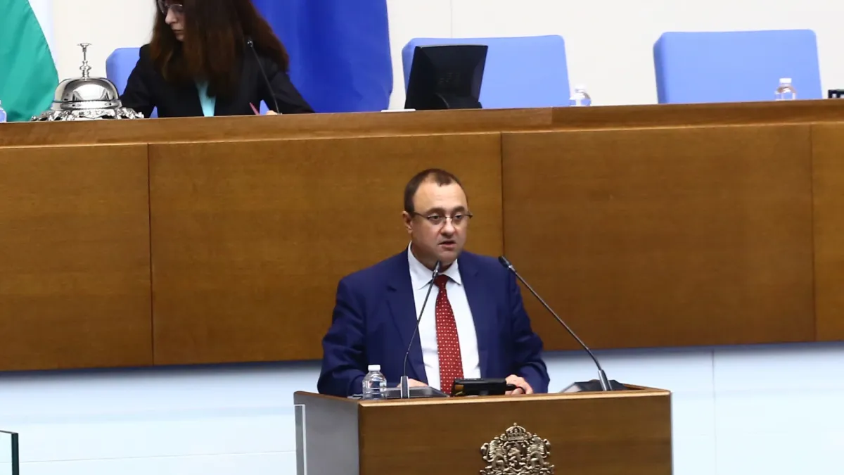 Регионалният министър поиска освобождаването на шефове в АПИ