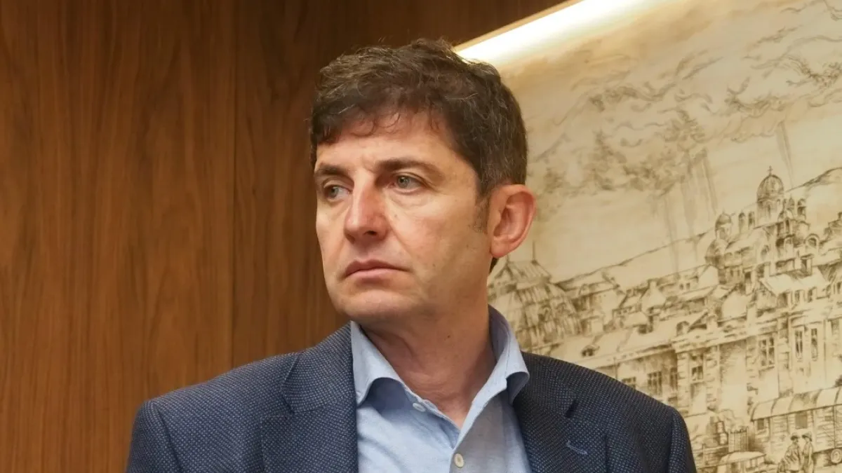 Капитан Калчев поиска публично извинение от Кирил Петков и Лена Бориславова за обвиненията към моряците