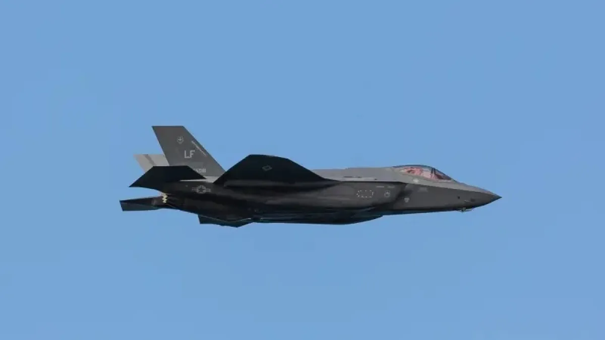 За първи път: F-35 хвърли едновременно две 300-кг бомби LJDAM по движеща се цел