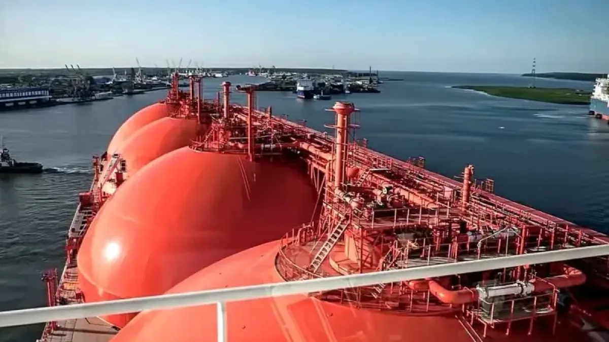 Германия обясни защо купува руски LNG: За да не спечели Москва двойно повече пари