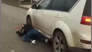 Мрежата гърми след ВИДЕО 18+ на самоубиеца на "Цар Борис III", уличиха го в страшна схема