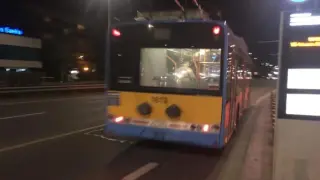 Зловещ екшън по тъмно в София! Шофьор на тролей отвлече пътнички, а после...