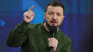 Украйна санкционира "сенчестия флот" на Русия