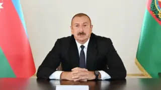 Илхам Алиев разписа 1 млн. долара помощ за украинския народ