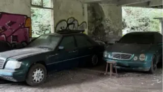 Откриха изоставени култови коли Mercedes в склад  СНИМКИ