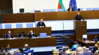 Завърта се рулетката с бюджета, депутатите ще се потят здраво БЛИЦ Live