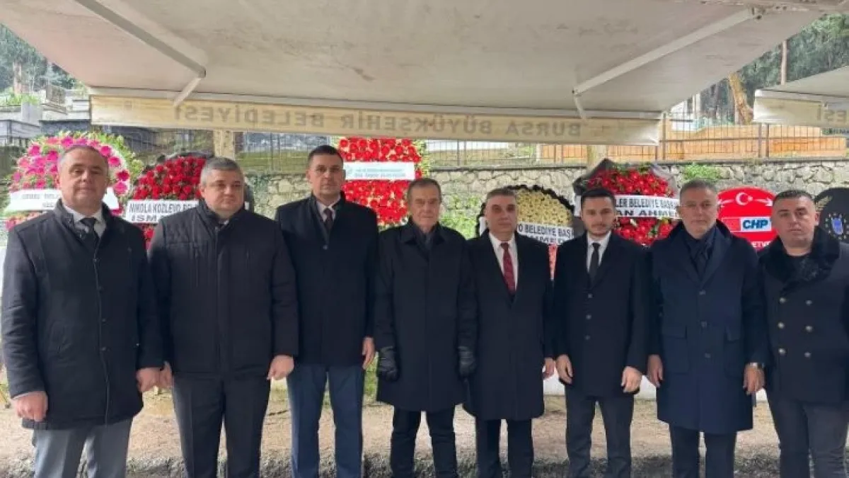 ДПС отдаде почит към паметта и делото на Мюмюн Генчоглу