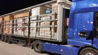 Спипаха в Гърция българин с рекордно количество дрога - камионът му бил пълен СНИМКИ